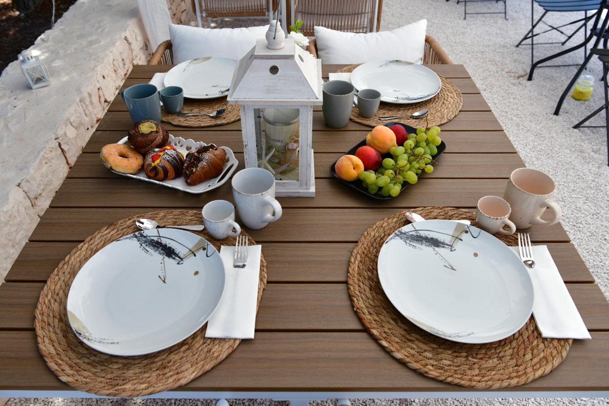 Antonelli Lamarossa Trulli & Suites מראה חיצוני תמונה