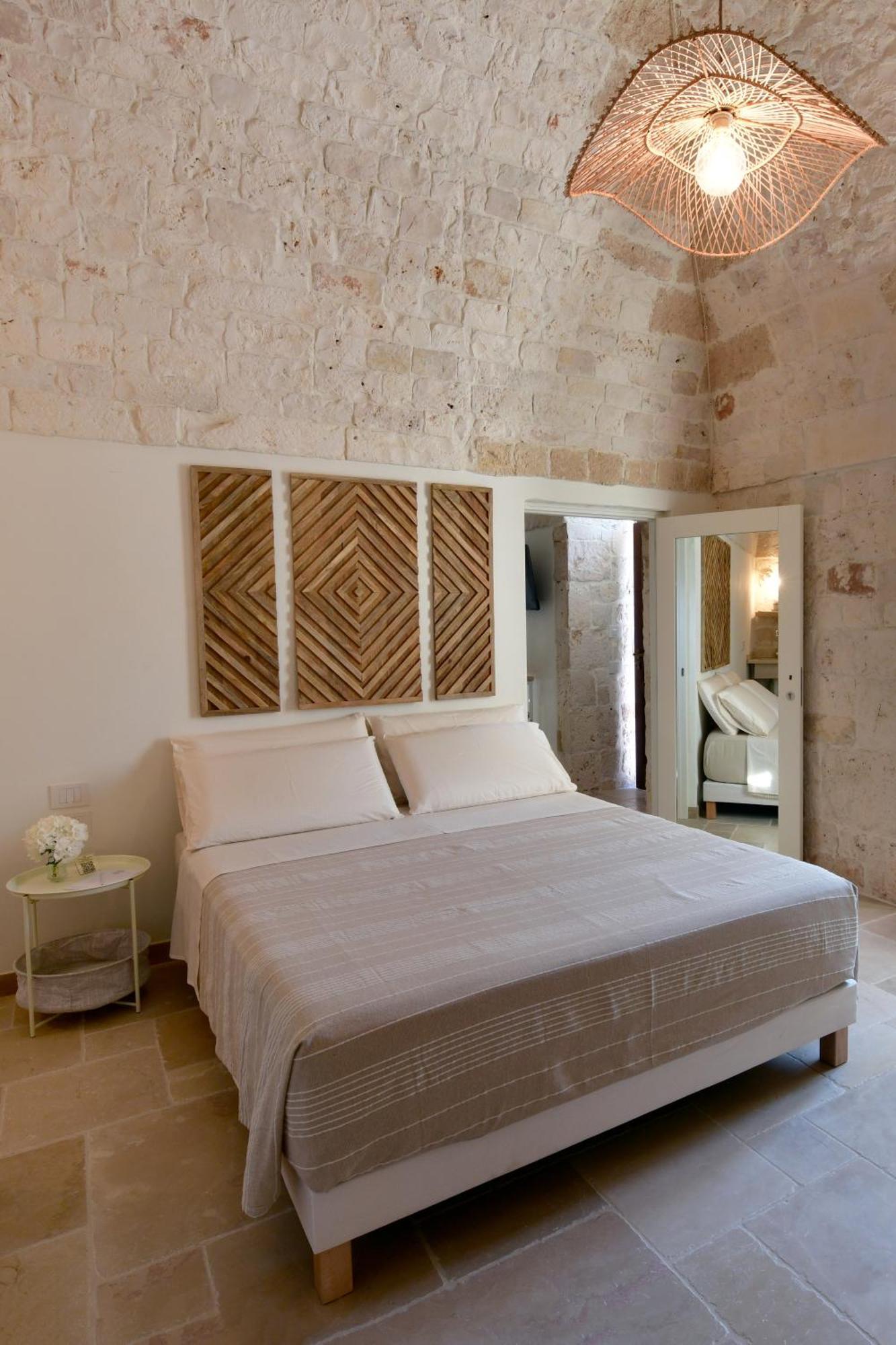 Antonelli Lamarossa Trulli & Suites מראה חיצוני תמונה