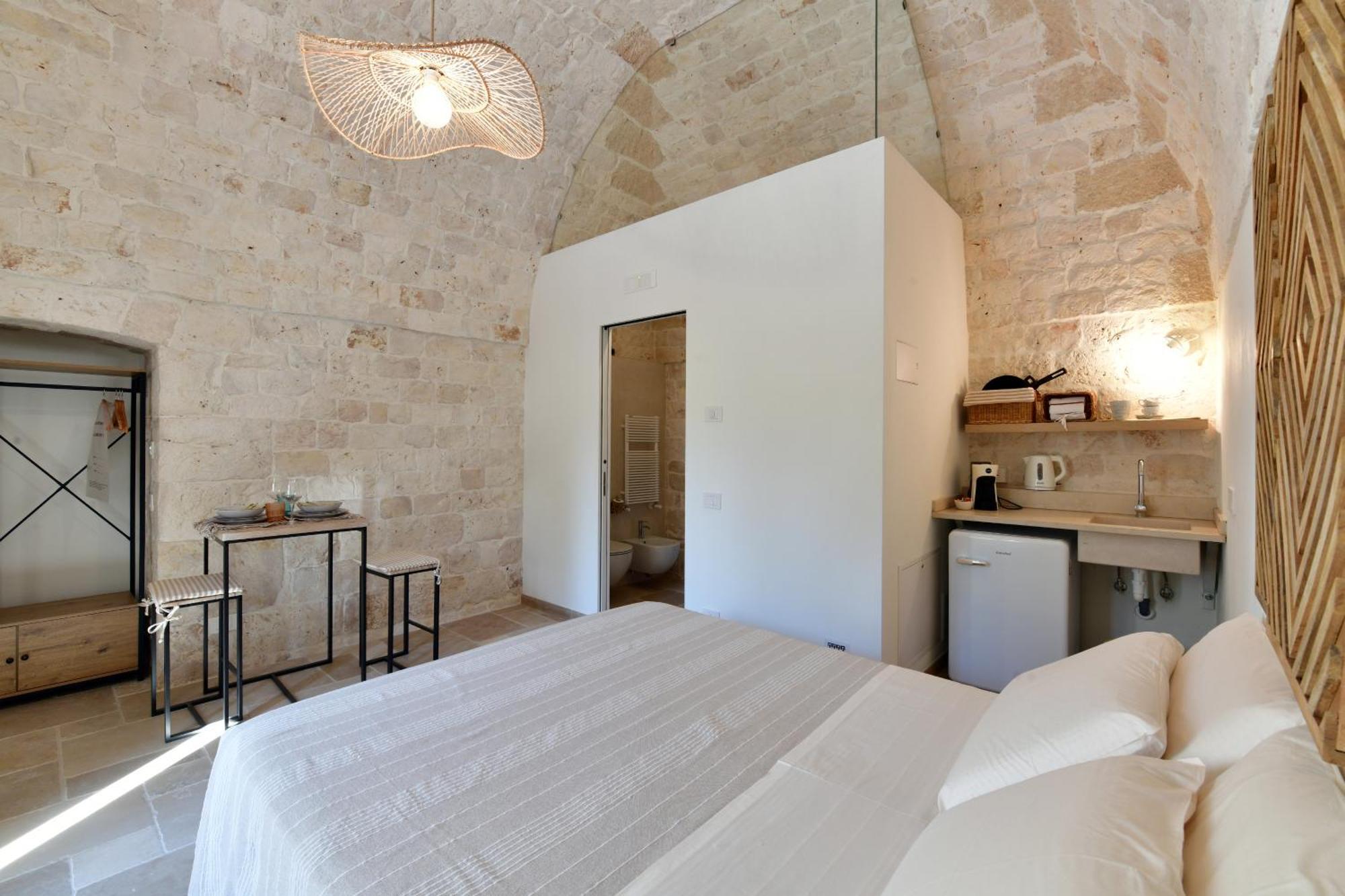 Antonelli Lamarossa Trulli & Suites מראה חיצוני תמונה